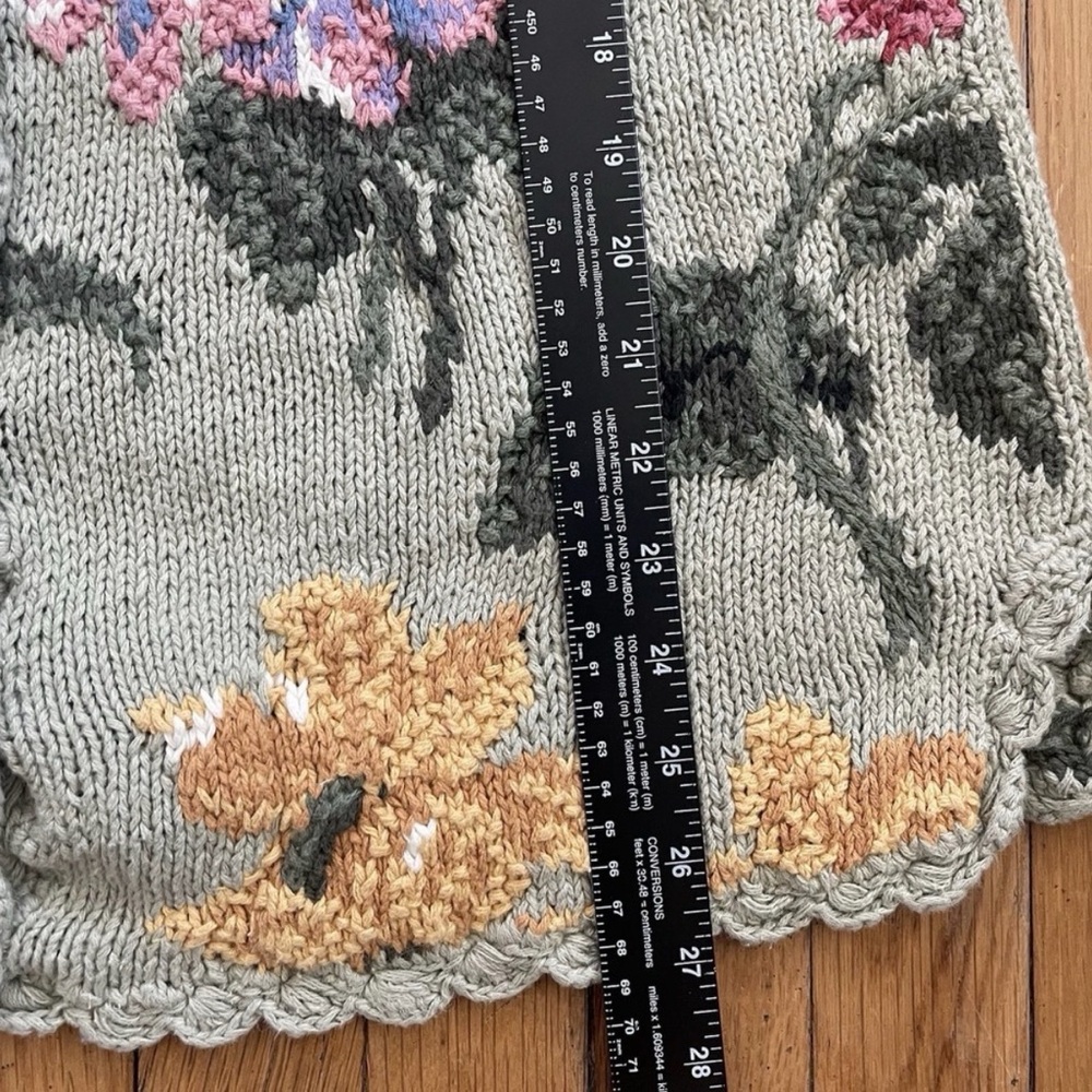 VTG Portraits by Northern Isles Hand Knit Floral Sweater Vest Medium Cottagcore - Picture 5 of 11
